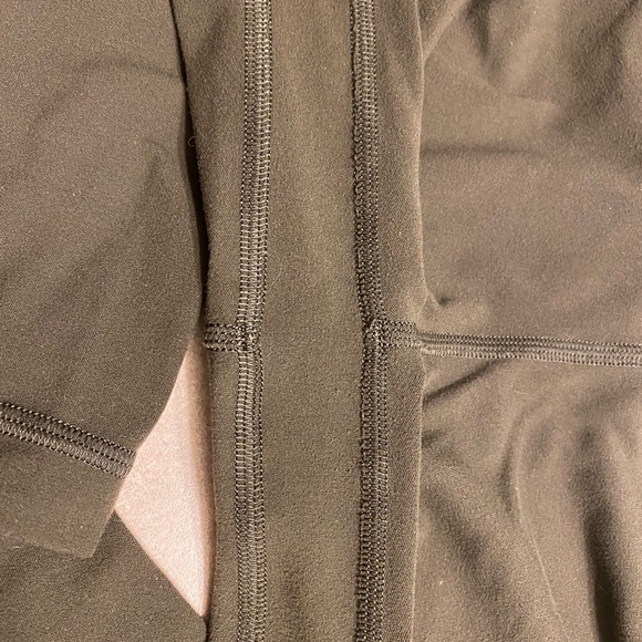 Lululemon leggings, size 2, dark olive - Picture 5 of 6
